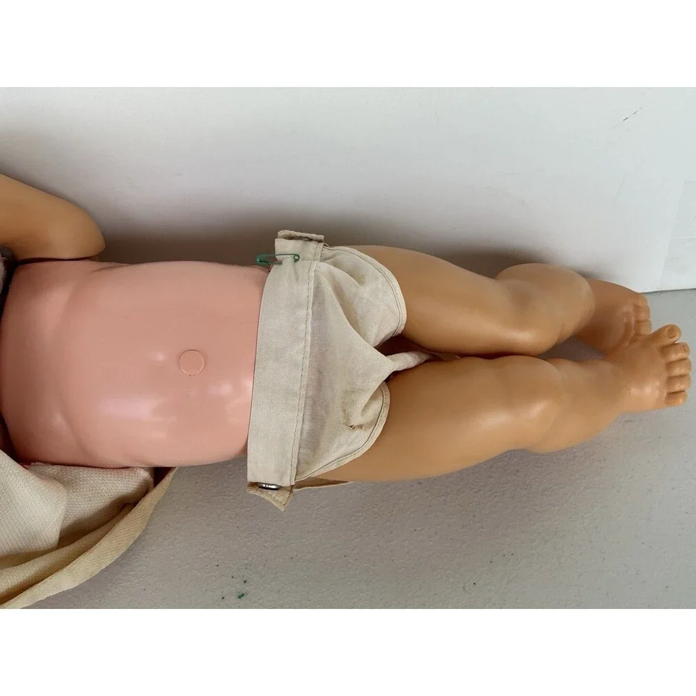 1966 Deluxe Reading Baby Magic Doll 18” Magnetic Eyes Moving Mouth Original Dres